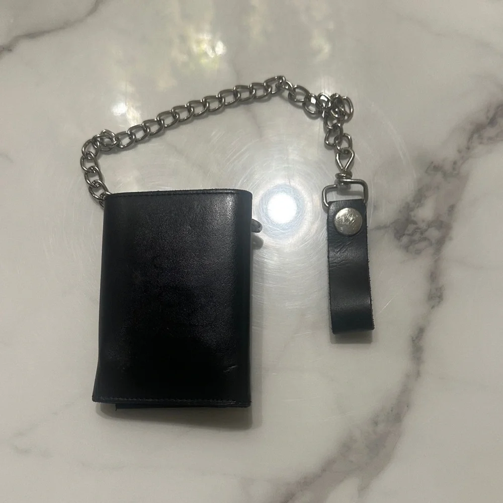 Spencer's Black Wallet with Chain
